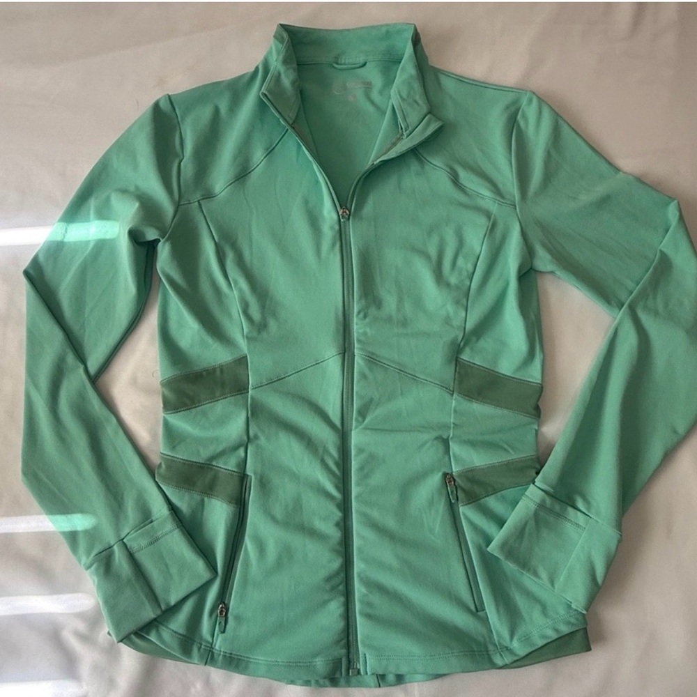 QUEENIEKE Women's Mint Green Zip-Front Active Jacket